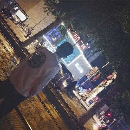 常笑资料,常笑最新歌曲,常笑MV视频,常笑音乐专辑,常笑好听的歌