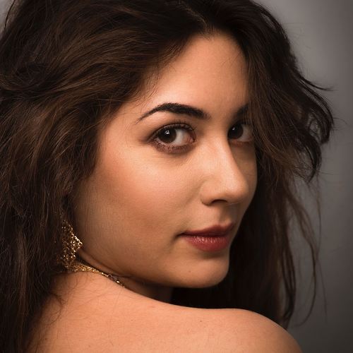 Francesca Aspromonte资料,Francesca Aspromonte最新歌曲,Francesca AspromonteMV视频,Francesca Aspromonte音乐专辑,Francesca Aspromonte好听的歌