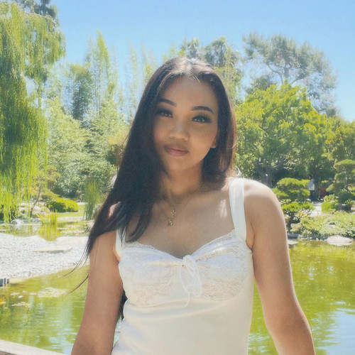 Leah Marie Perez资料,Leah Marie Perez最新歌曲,Leah Marie PerezMV视频,Leah Marie Perez音乐专辑,Leah Marie Perez好听的歌