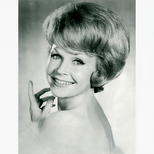 Sue Thompson资料,Sue Thompson最新歌曲,Sue ThompsonMV视频,Sue Thompson音乐专辑,Sue Thompson好听的歌