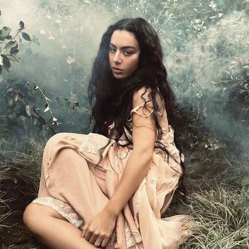 Charli xcx资料,Charli xcx最新歌曲,Charli xcxMV视频,Charli xcx音乐专辑,Charli xcx好听的歌