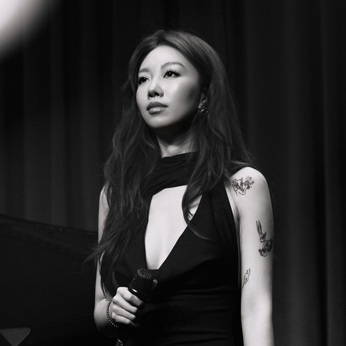 正在进行石女士资料,正在进行石女士最新歌曲,正在进行石女士MV视频,正在进行石女士音乐专辑,正在进行石女士好听的歌