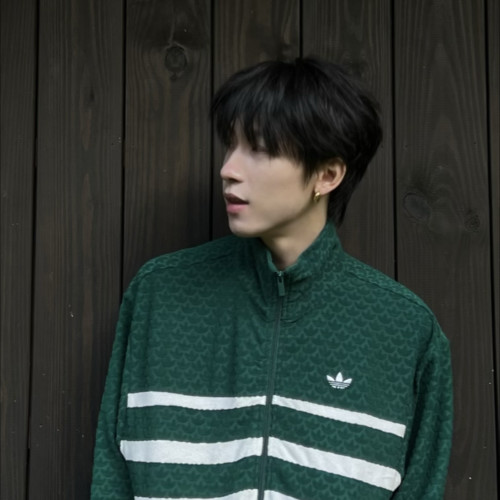 许天奇资料,许天奇最新歌曲,许天奇MV视频,许天奇音乐专辑,许天奇好听的歌