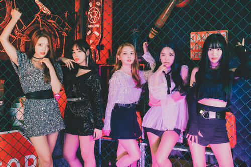 ARIAZ (아리아즈)资料,ARIAZ (아리아즈)最新歌曲,ARIAZ (아리아즈)MV视频,ARIAZ (아리아즈)音乐专辑,ARIAZ (아리아즈)好听的歌