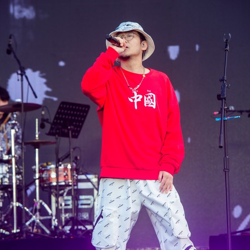 曹石资料,曹石最新歌曲,曹石MV视频,曹石音乐专辑,曹石好听的歌