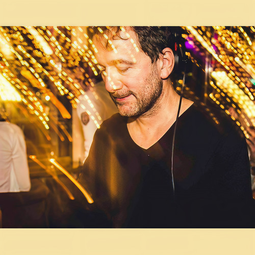 Enrico Donner资料,Enrico Donner最新歌曲,Enrico DonnerMV视频,Enrico Donner音乐专辑,Enrico Donner好听的歌