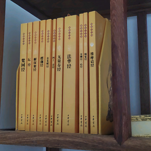 九品农夫资料,九品农夫最新歌曲,九品农夫MV视频,九品农夫音乐专辑,九品农夫好听的歌