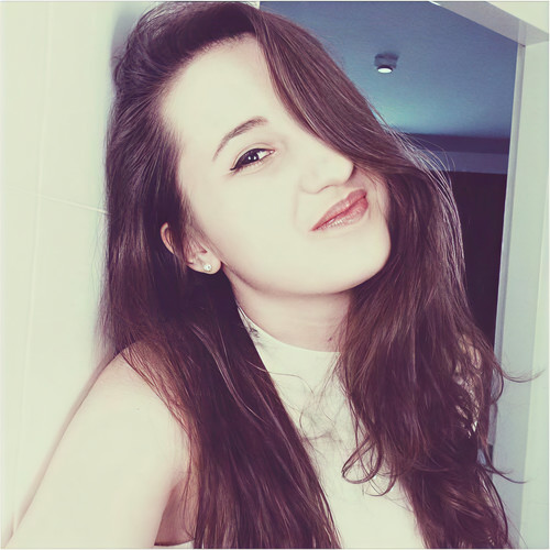 Chloe Martini资料,Chloe Martini最新歌曲,Chloe MartiniMV视频,Chloe Martini音乐专辑,Chloe Martini好听的歌