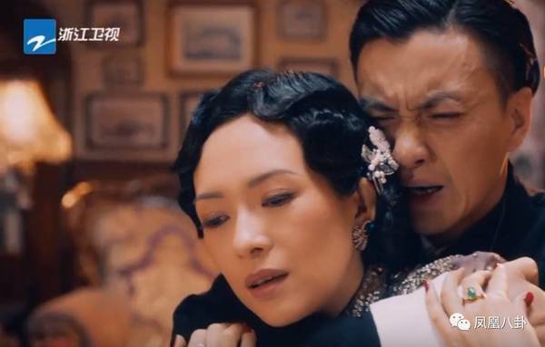 所以周一围能让她另眼相待的原因,就是他惊艳全场的演技~ 周一围的