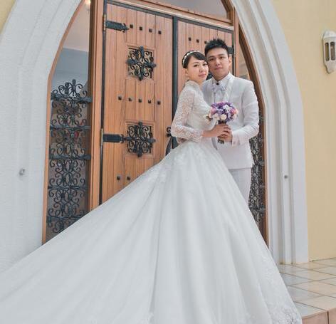 卓依婷婚纱照