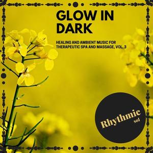 Maya Tandon《Glow In Dark》[MP3_LRC]