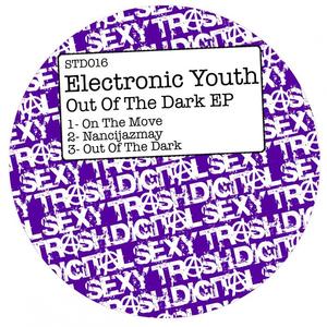 Electronic Youth《On The Move(Original Mix)》[MP3_LRC]