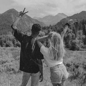 Jade Mario&Freya Allan《Memories Never Die》