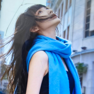 天使小仙女《深爱着你的心痛》