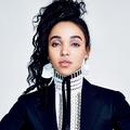 歌手FKA Twigs的头像