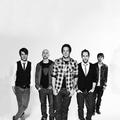 Simple Plan&Deryck Whibley&Pierre Bouvier&Chuck Comeau&Chris Greatti&Zakk Cervini