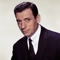 Yves Montand