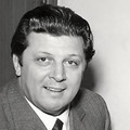 Gianni Raimondi&Mirella Freni&Rolando Panerai&Giuseppe Taddei&Ivo Vinco&Peter Klein&Hilde Gueden&Siegfried Rudolf Frese&Vienna State Choir&Giacomo Puccini&Herbert von Karajan&State Orchestra of Vienna