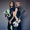 Larkin Poe&Jam in the Van