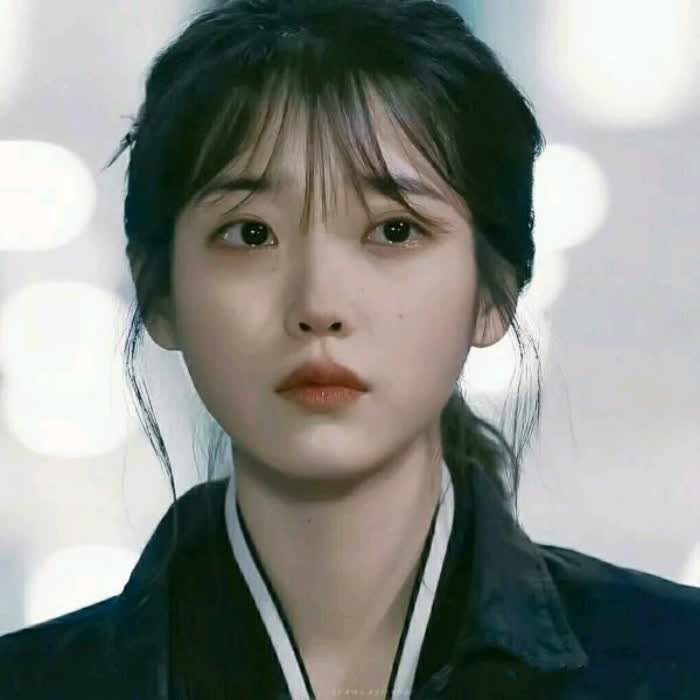 抖音伤感丨我满眼是你，而你却爱着她