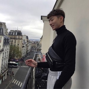 是你把我推远的