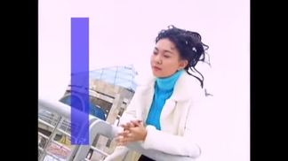 九百九十九朵玫瑰封面